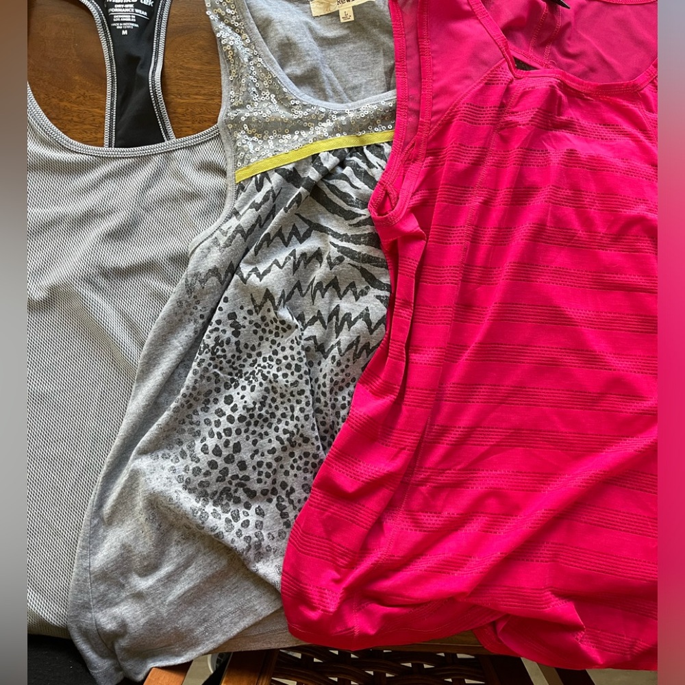 3-Woman’s Sport Ties, M-Gray, L-Tiger Print, XL-Pink.